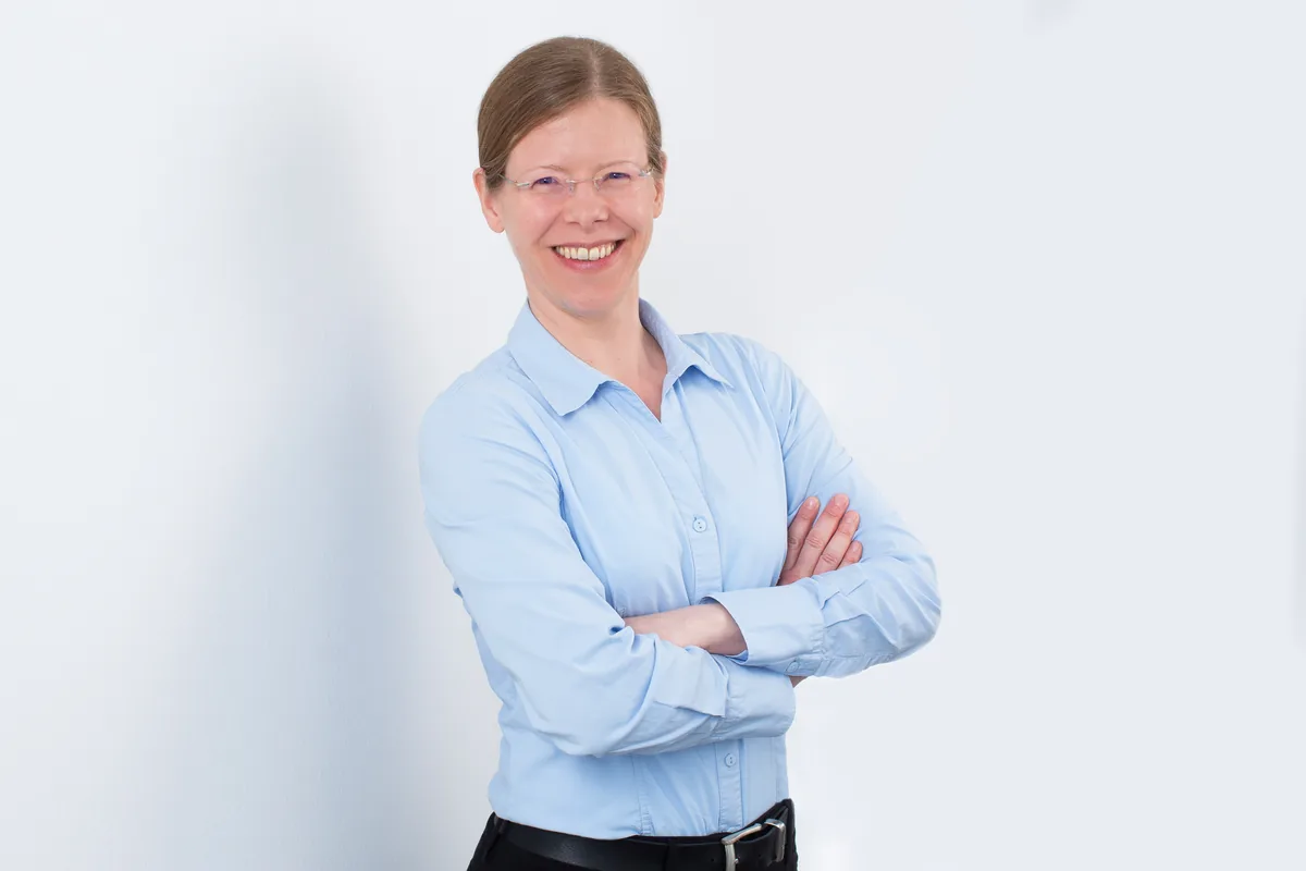 Dr. Cora Jungbluth