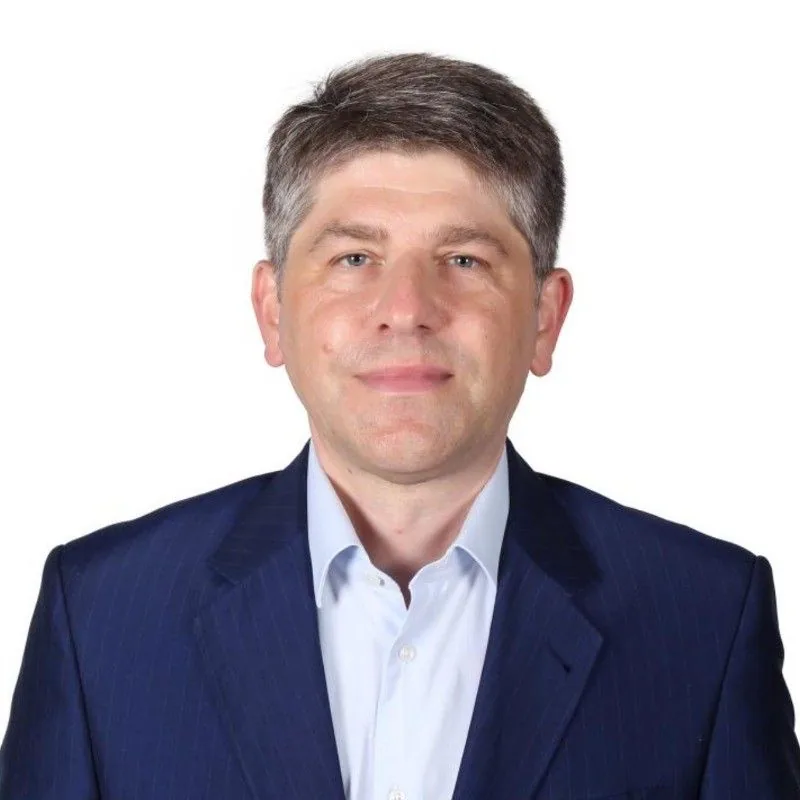 Stefan Bernhart